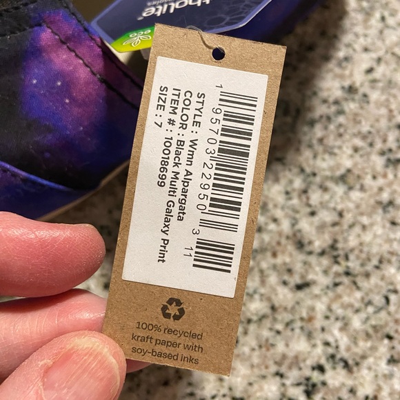 TOMS Women's Alpargata Canvas Slip -On Black Multi Galaxy Print Size 7 NWT - Picture 9 of 12